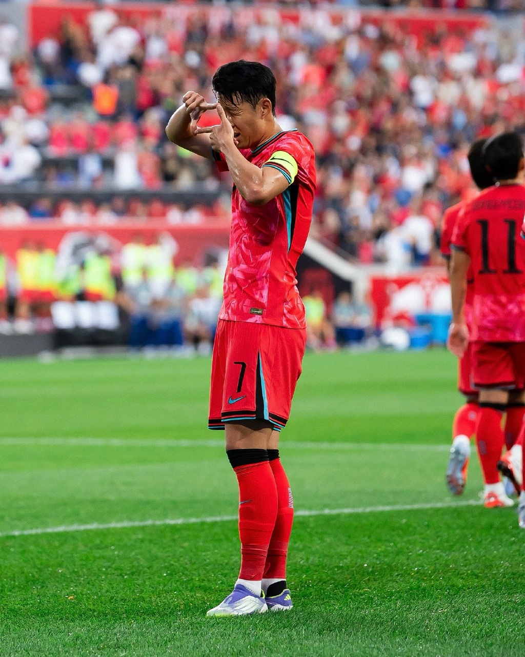 踢好临门一脚下一句 踢好临门一脚下一句