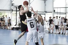 体育赛场精彩瞬间