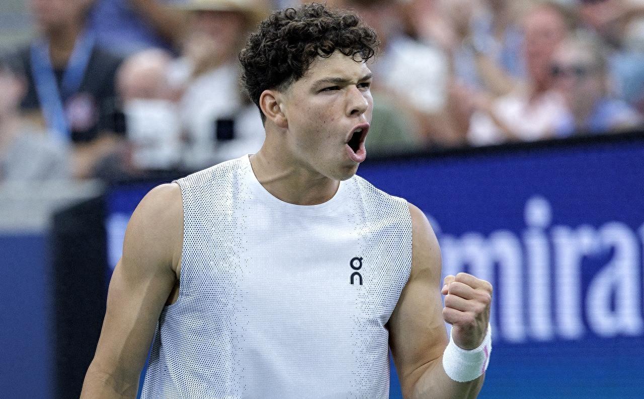 乐鱼官方网站-西蒙斯上场了吗